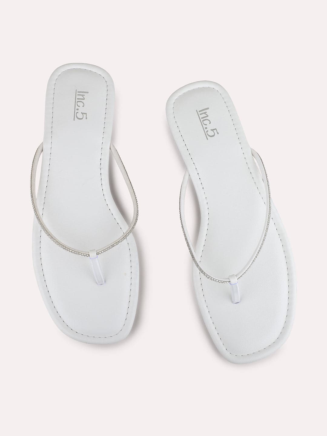 Sandals - Women's White Casual Round Toe Printed Slip-Ons Sandals 1