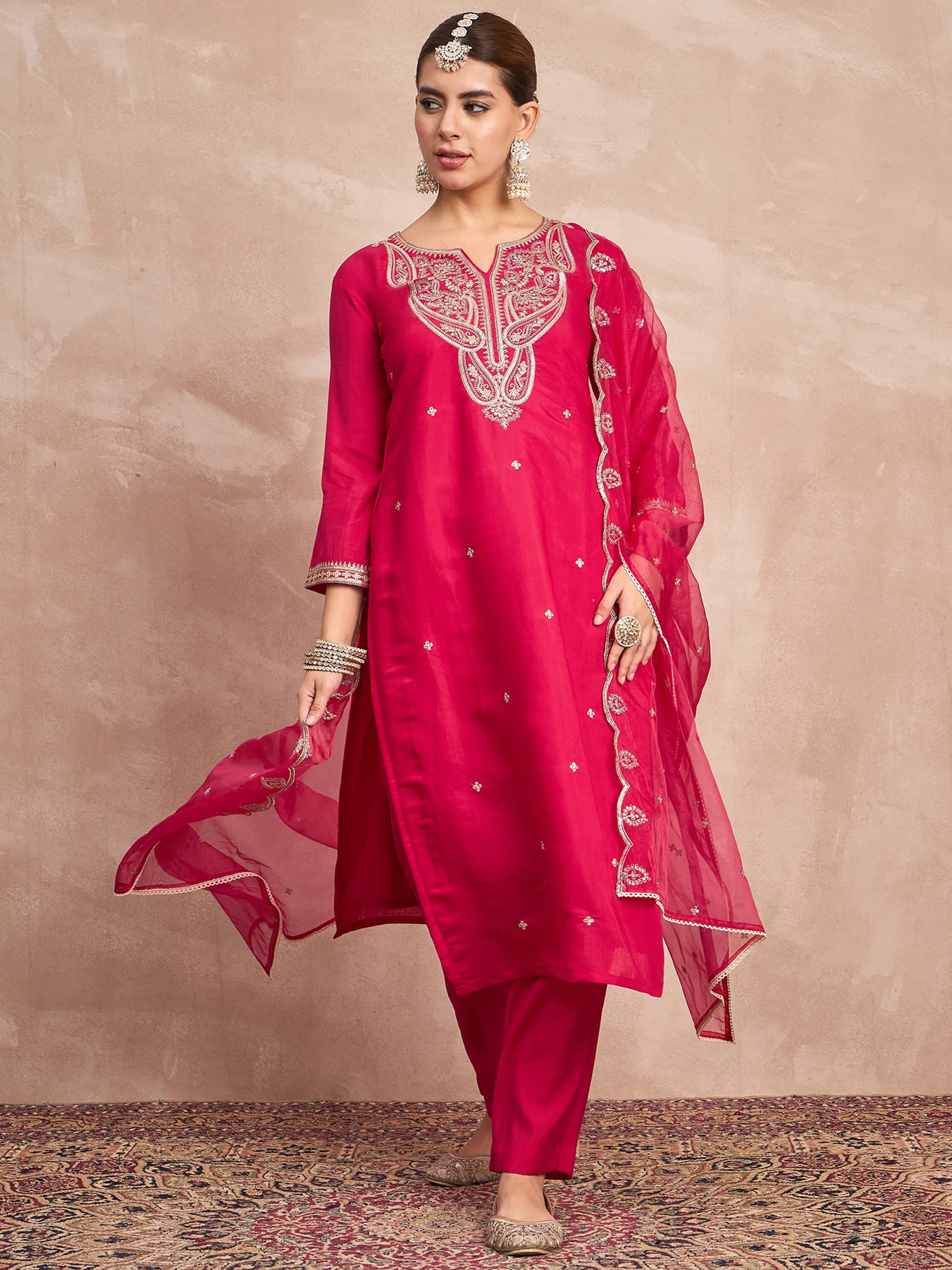 Kurta Sets - Women's Pink Kurta Set with Intricate Zari Embroidery Paired and Solid Trouser with Dupatta 1