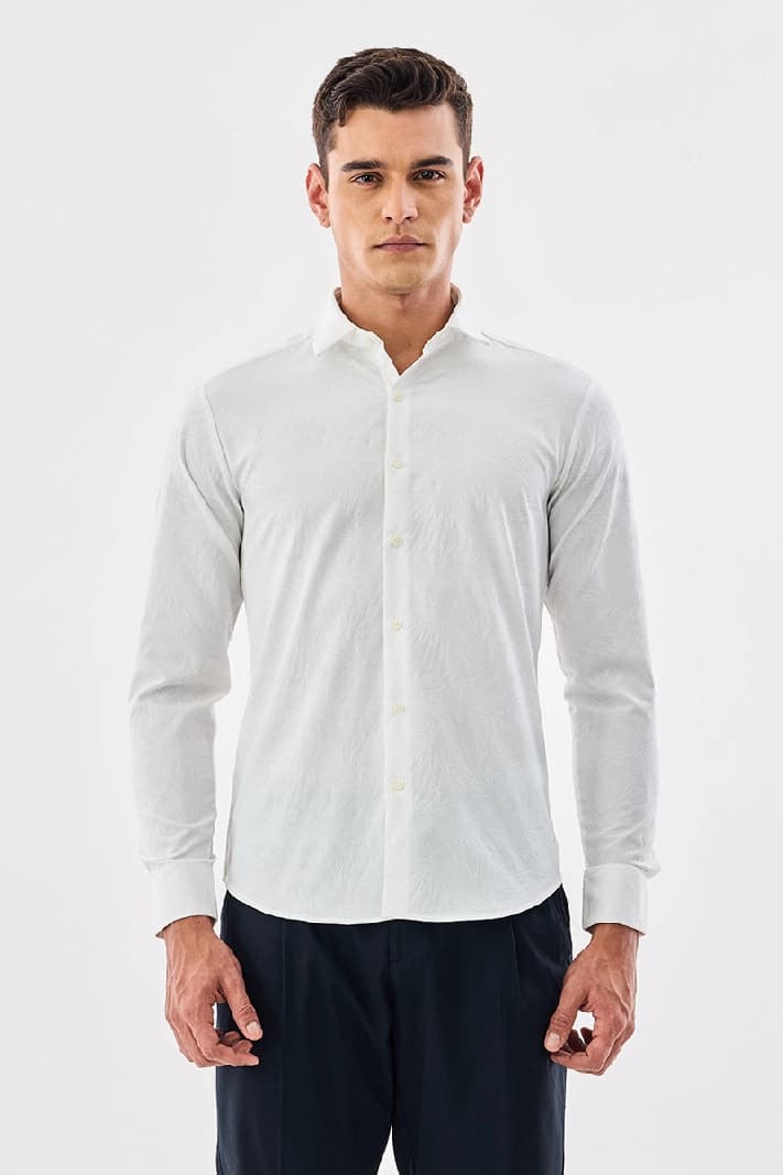 Men's White Casual Solid Slim Fit Shirt