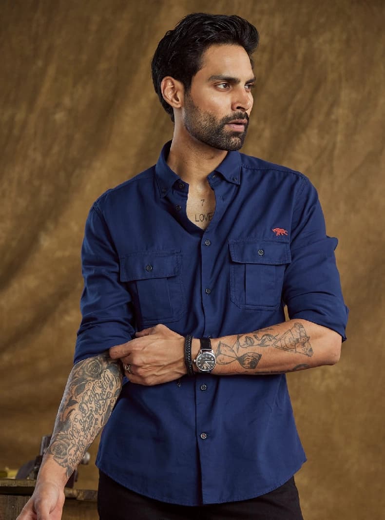 Men's Blue Casual Solid Slim Fit Shirt