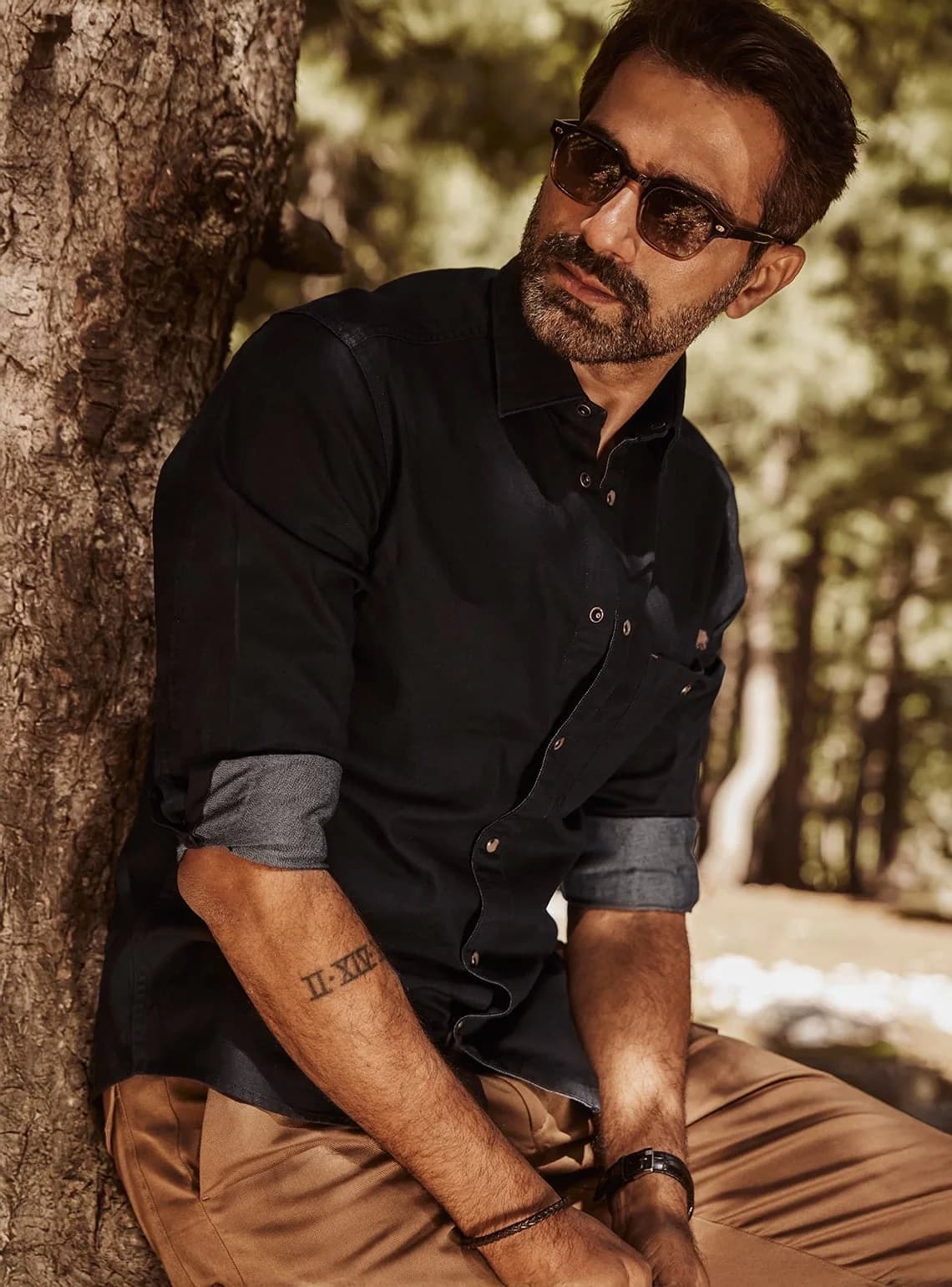 Men's Black Casual Solid Slim Fit Cotton Shirt
