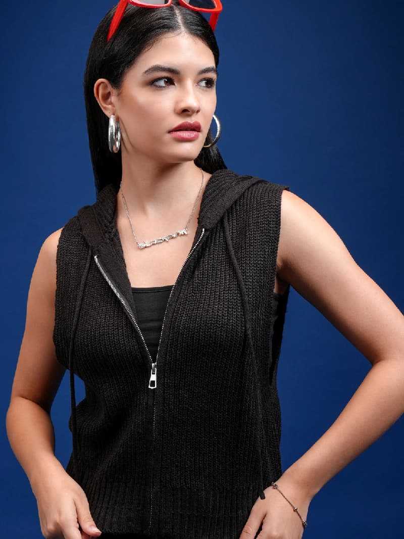 Women's Black Casual Self-Design Regular Fit Sweater