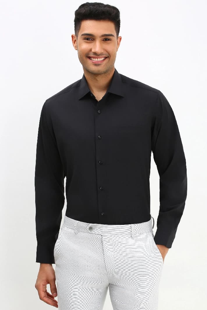 Men's Black Formal Solid Slim Fit Shirt