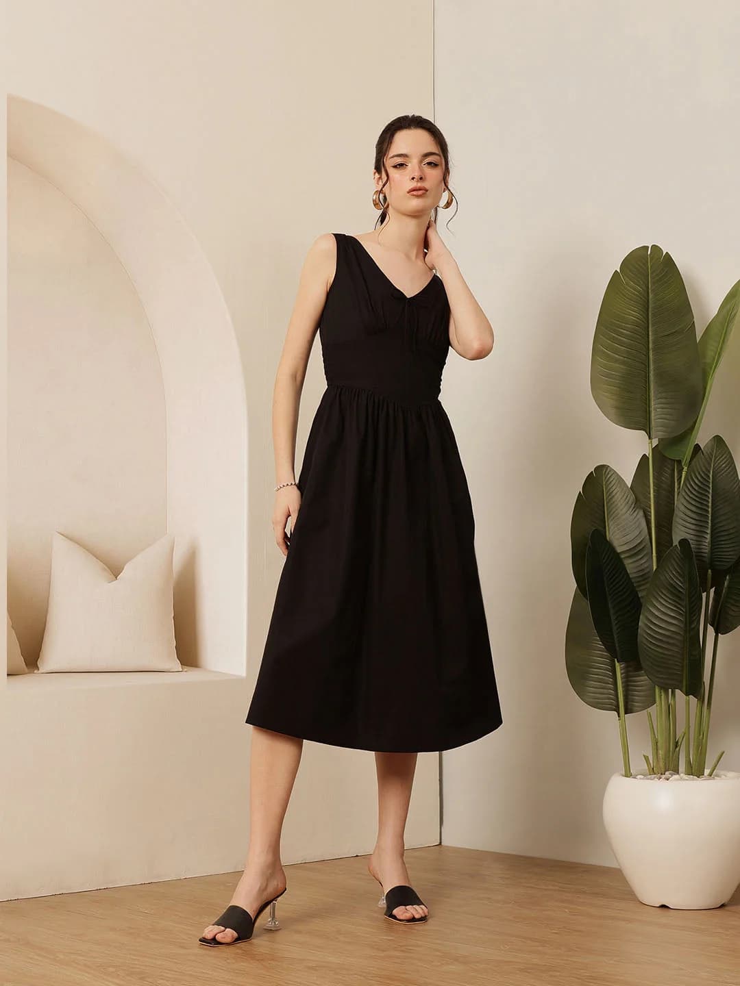 Women's Black Casual Solid Regular Fit Dress
