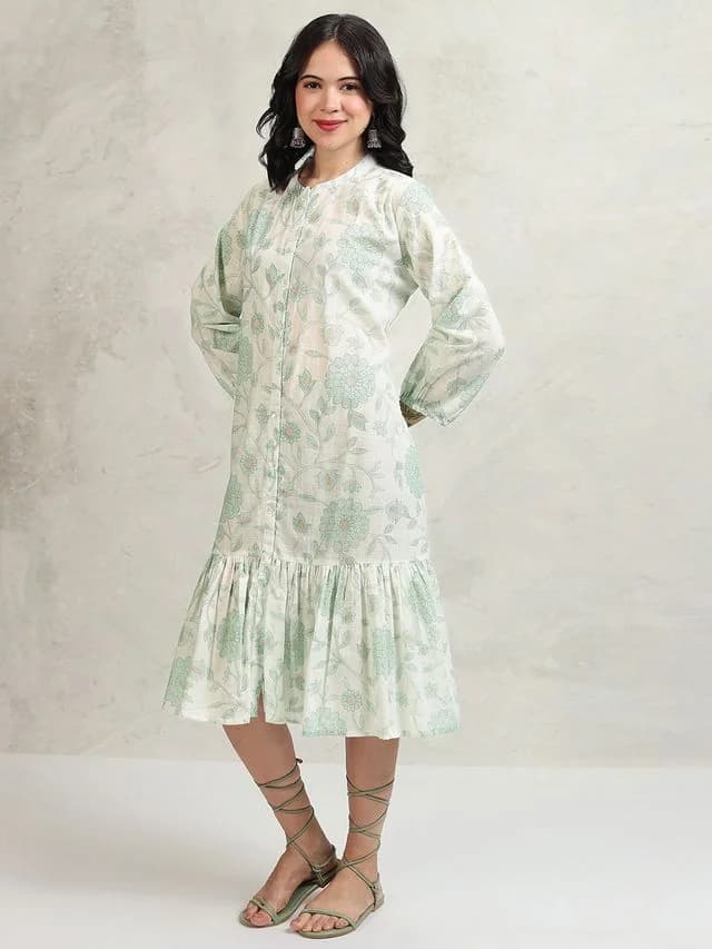 Women's Green Casual Floral Regular Fit Dress