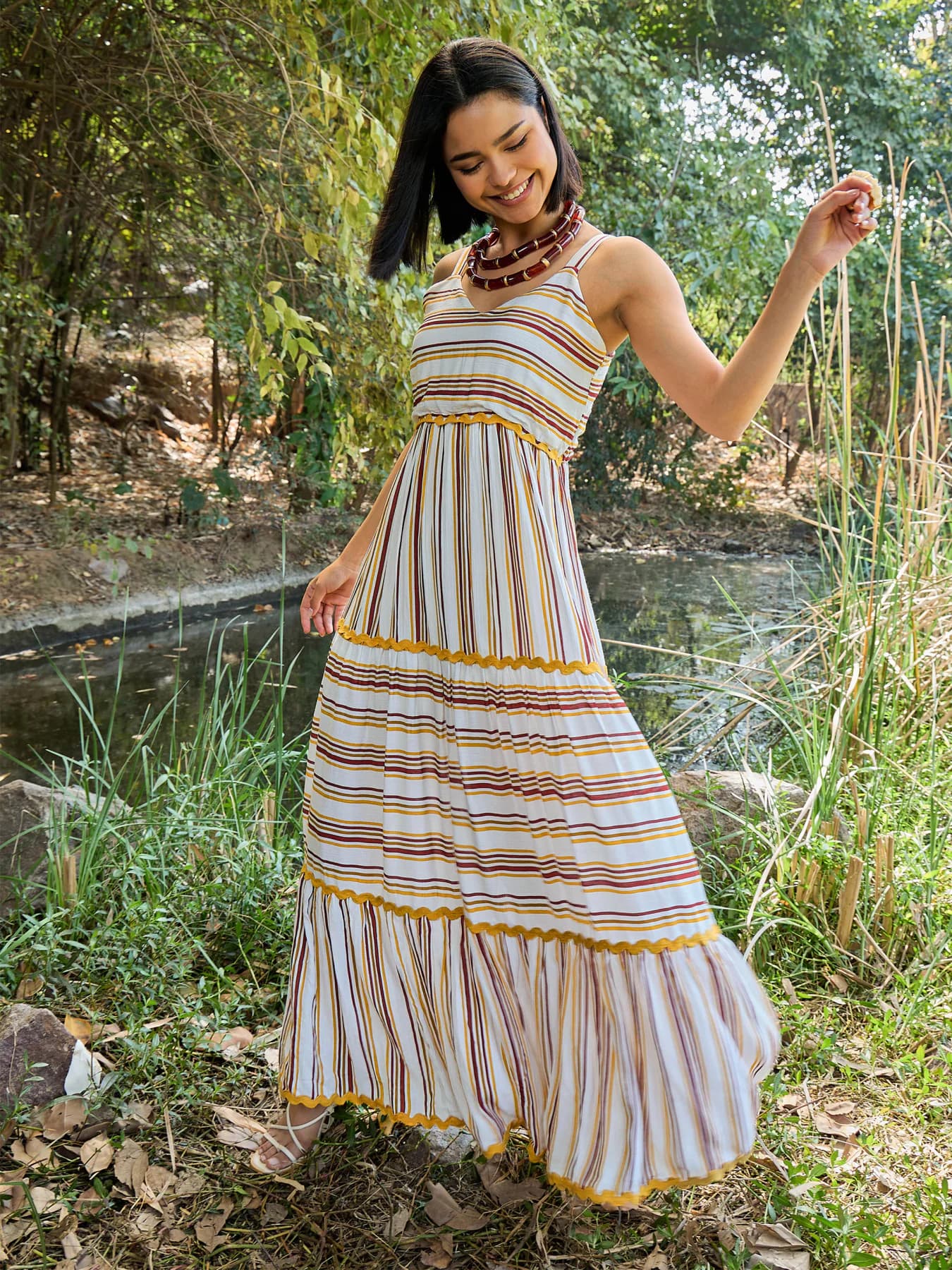 Women's White Casual Regular Fit Dress