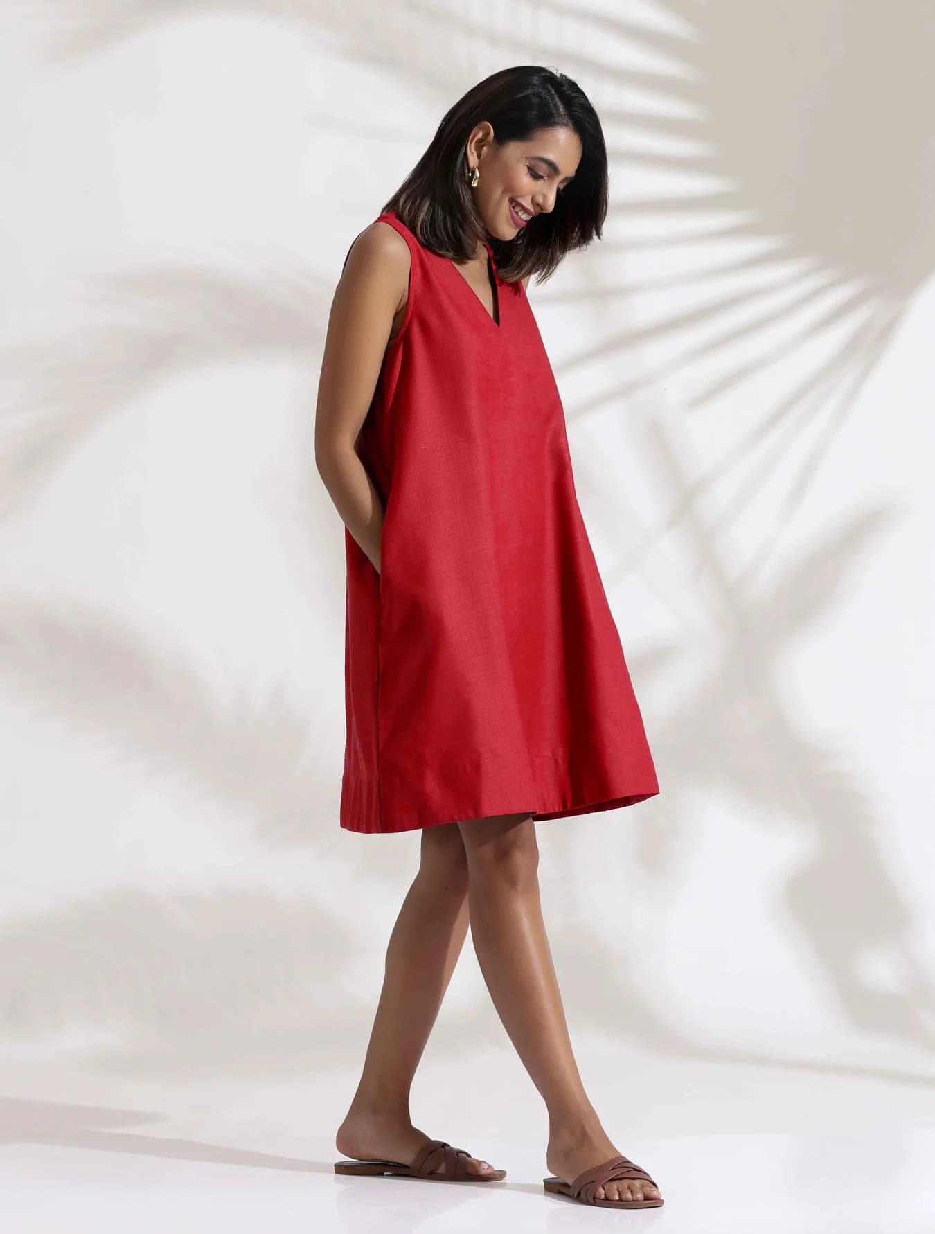 Women's Red Formal Solid Regular Fit Dress