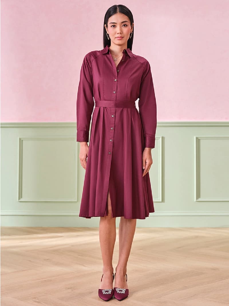 Women's Red Formal Solid Regular Fit Dress