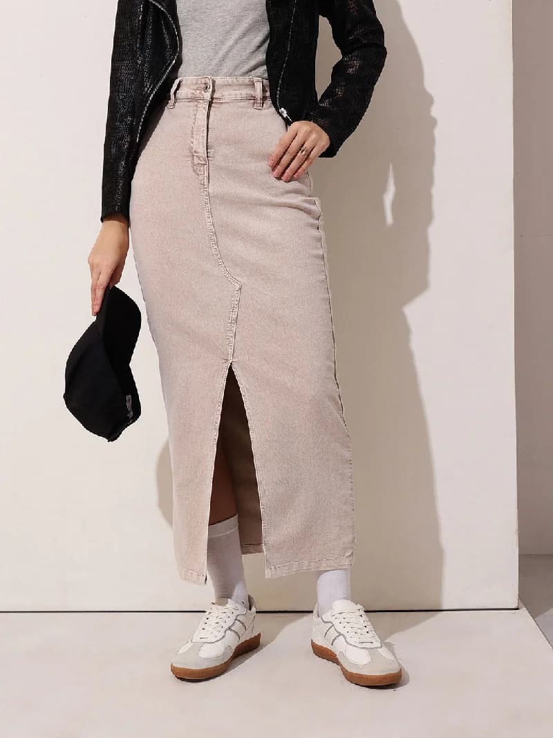 Women's Beige Casual Solid Straight Fit Skirt