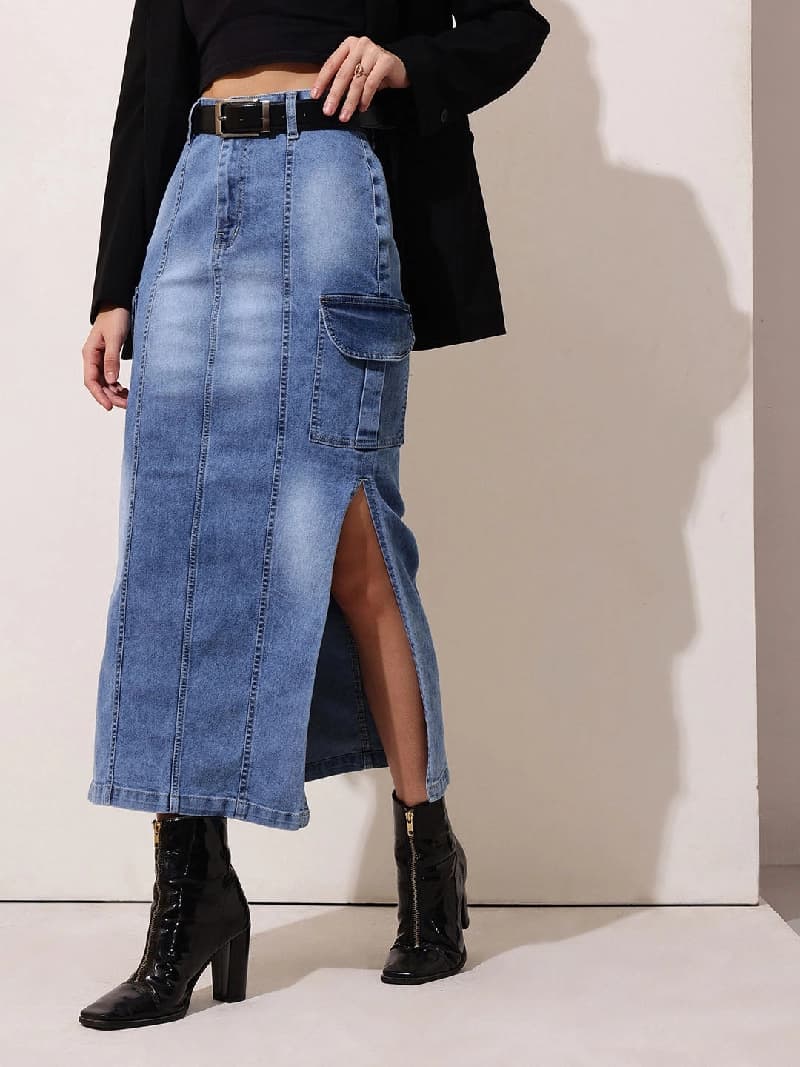 Women's Blue Casual Solid Straight Fit Skirt