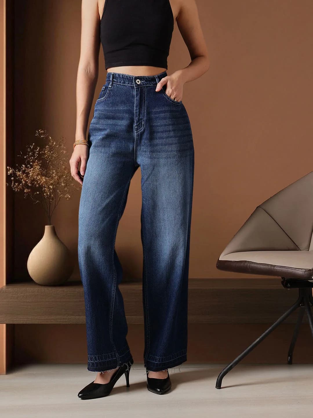 Women's Blue Casual Solid Straight Fit Jeans