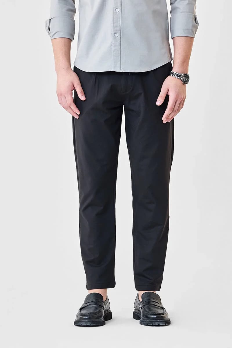 Men's Black Casual Solid Regular Fit Trouser