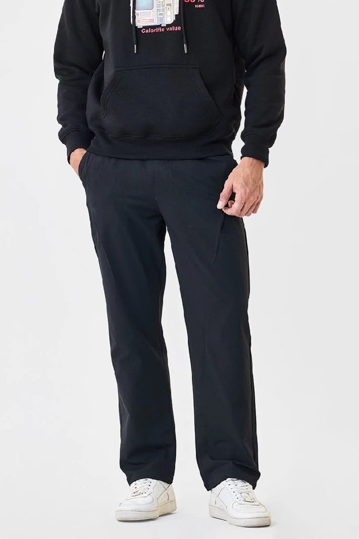 Men's Black Casual Solid Regular Fit Trouser
