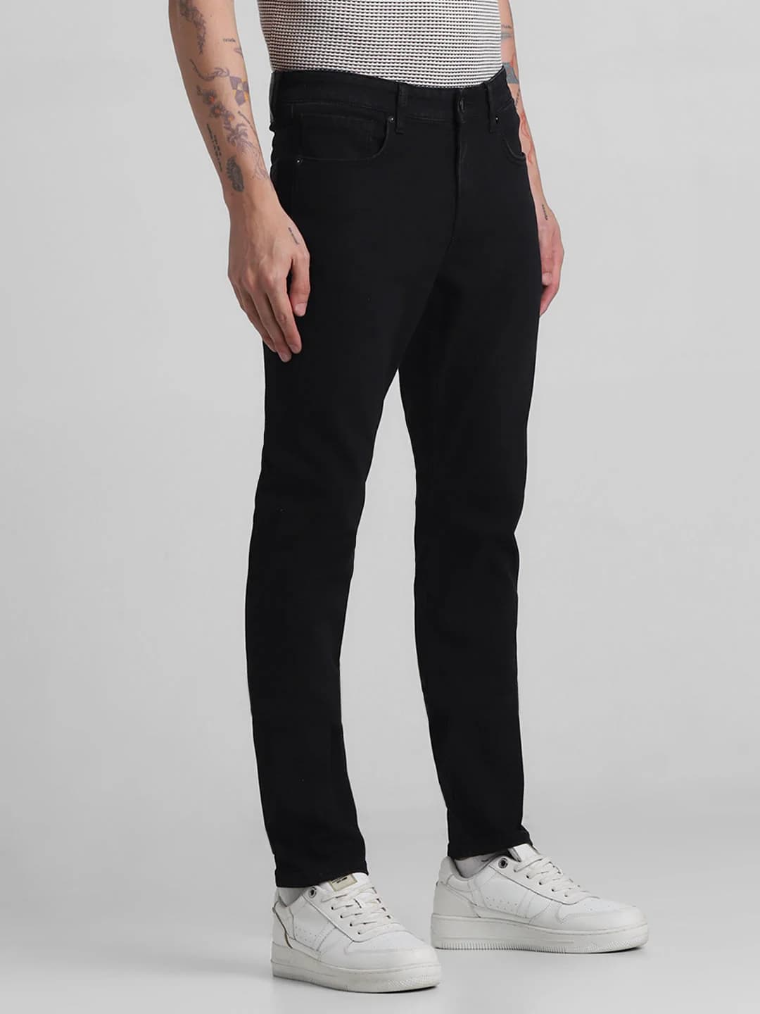 Men's Black Casual Solid Slim Fit Jeans