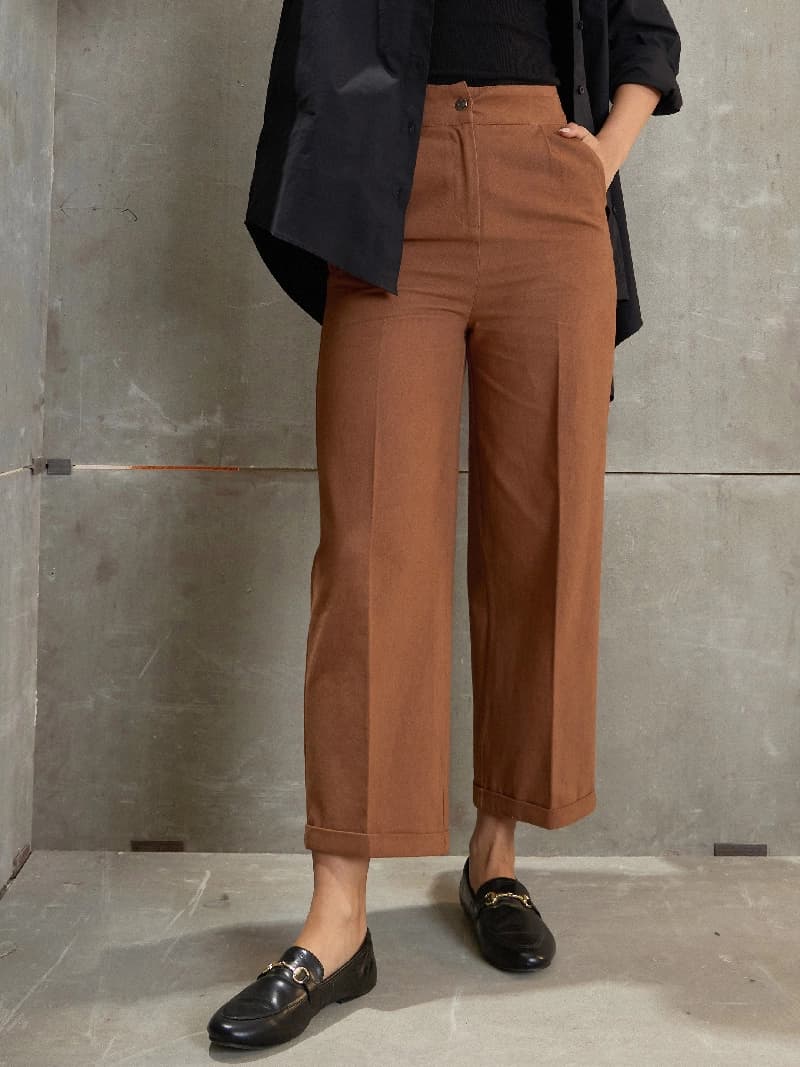 Women's Brown Casual Straight Fit Pant
