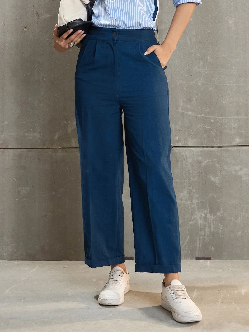 Women's Navy Casual Solid Straight Fit Trouser