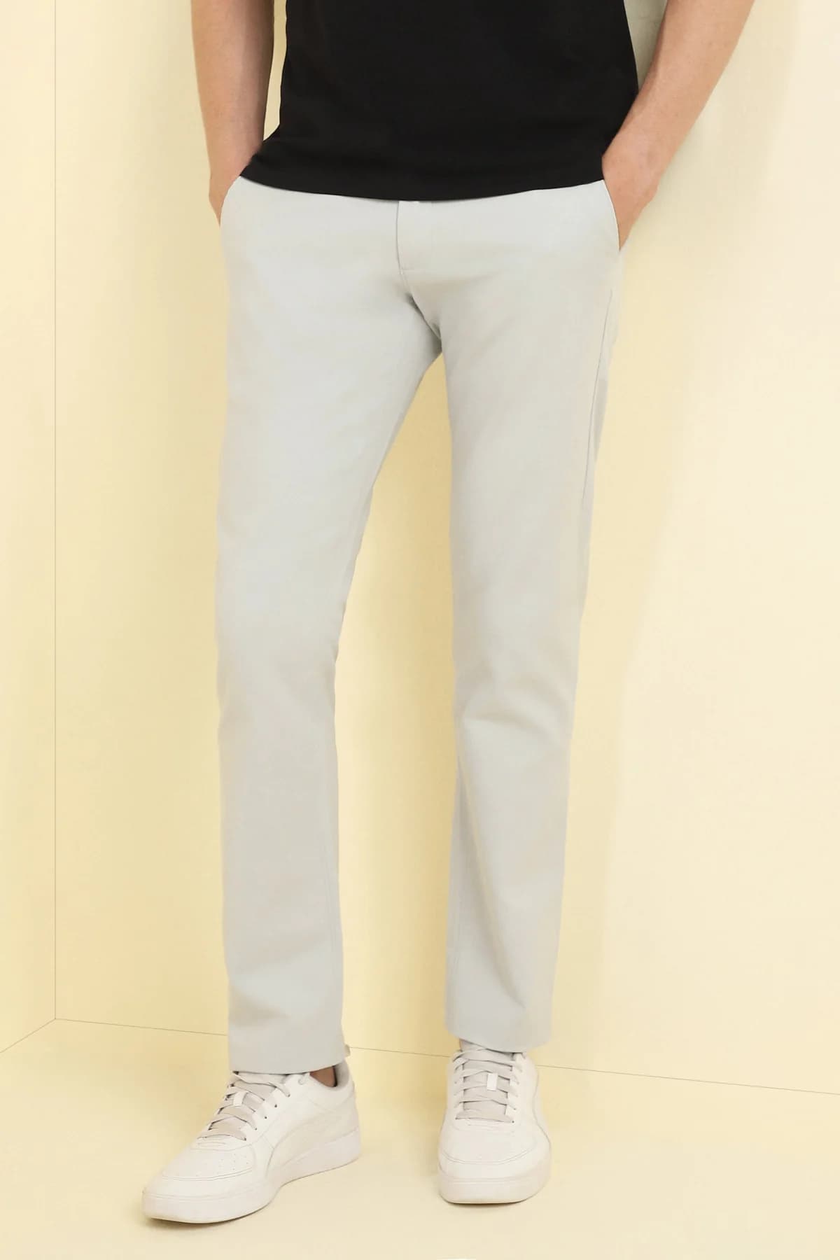Men's Grey Casual Solid Tapered Fit Trouser