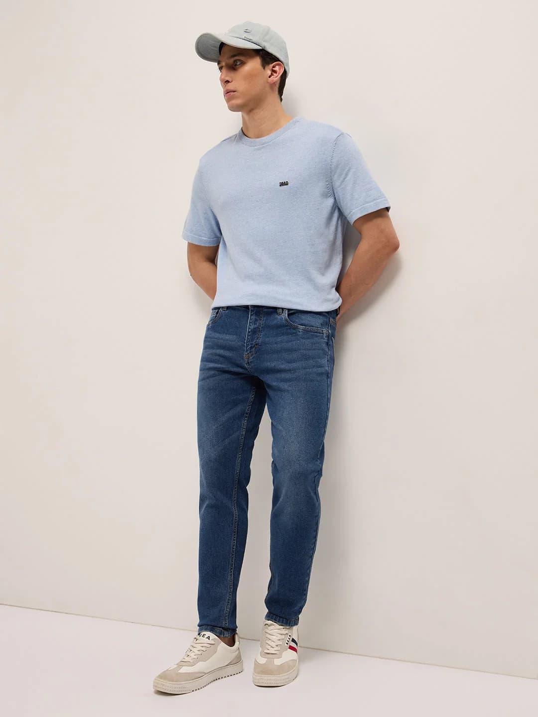 Men's Blue Casual Solid Slim Fit Jeans