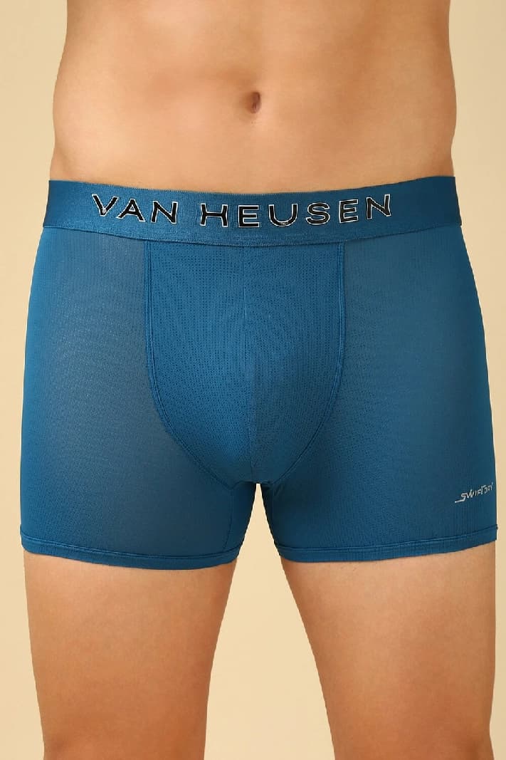 Men's Moroccan Blue Solid Swift Dry And High Stretch Mesh Trunk - Pack of 1