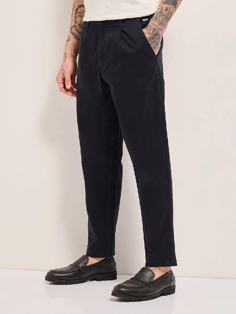 Men's Blue Casual Solid Tapered Fit Trouser