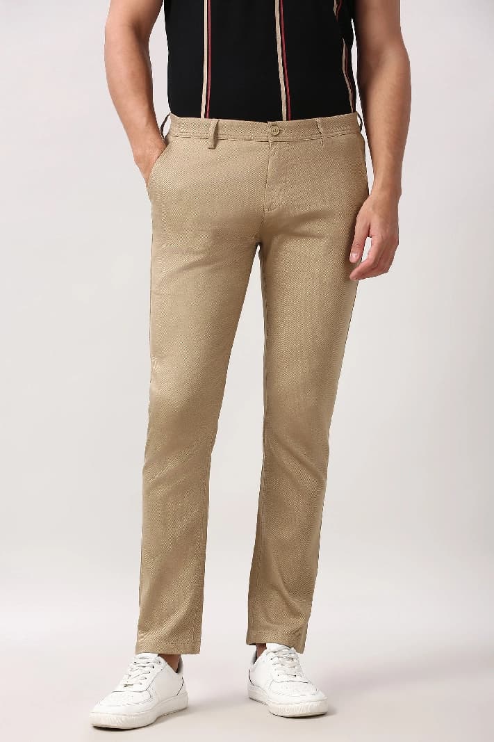 Men's Beige Casual Textured Slim Fit Trouser