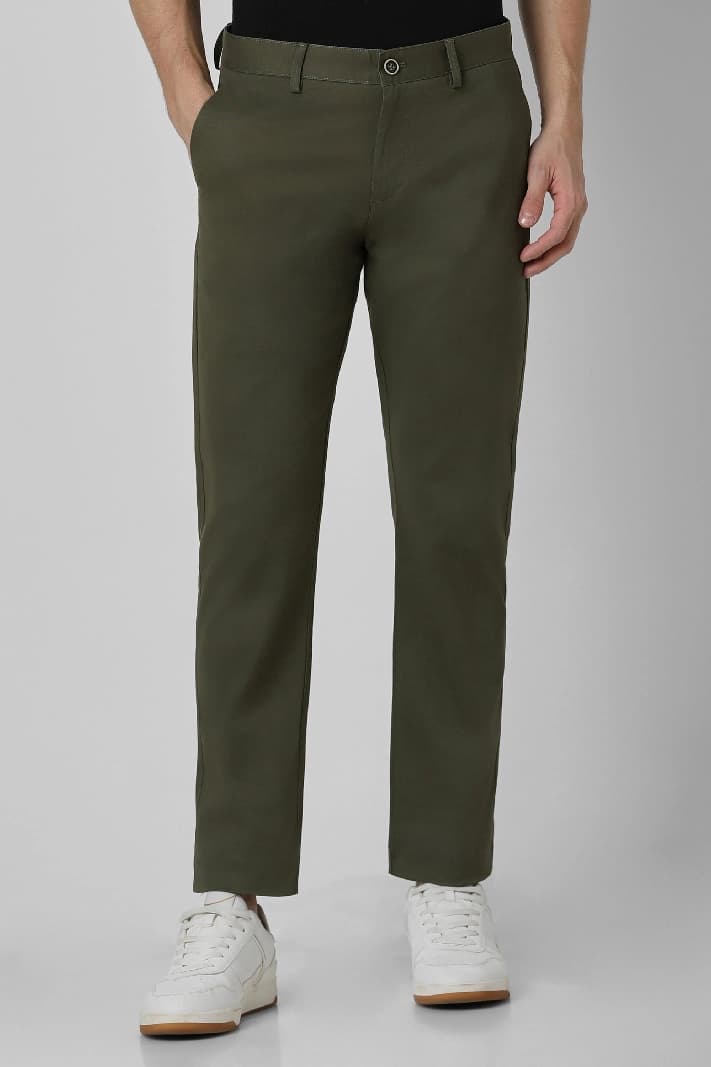 Men's Green Casual Solid Slim Fit Trouser