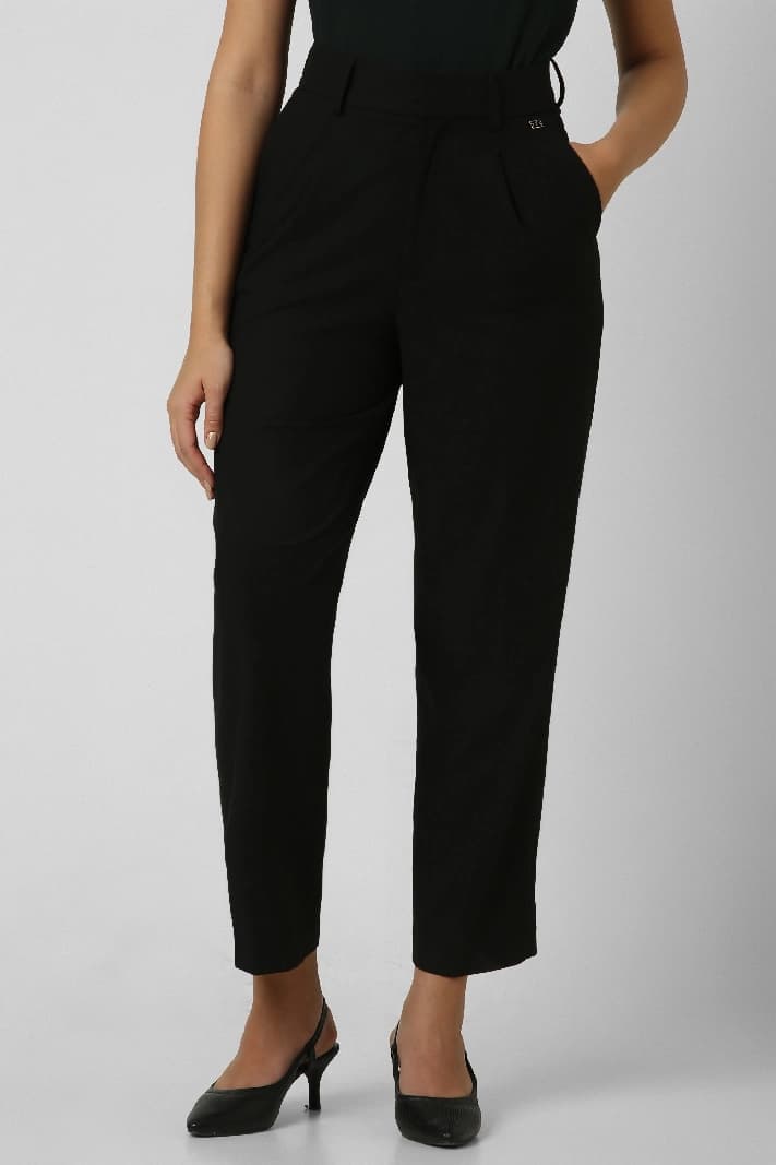 Women's Black Casual Solid Straight Fit Trouser