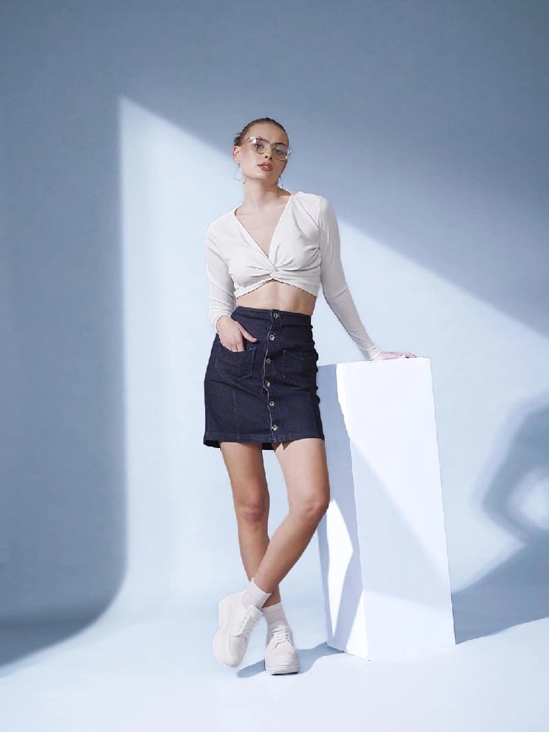 Women's Blue Casual Solid Slim Fit Skirt