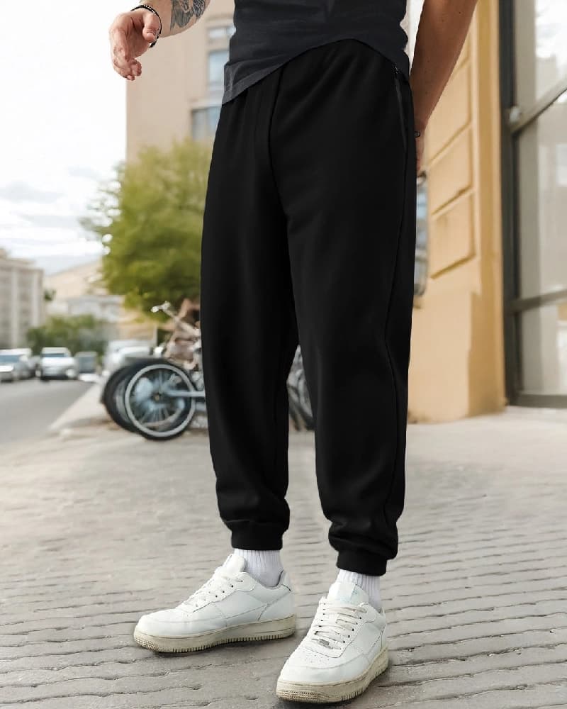 Men's Black Casual Solid Regular Fit Jogger