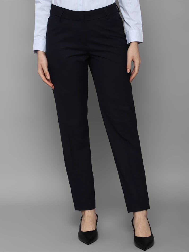 Women's Blue Casual Solid Tapered Fit Trouser