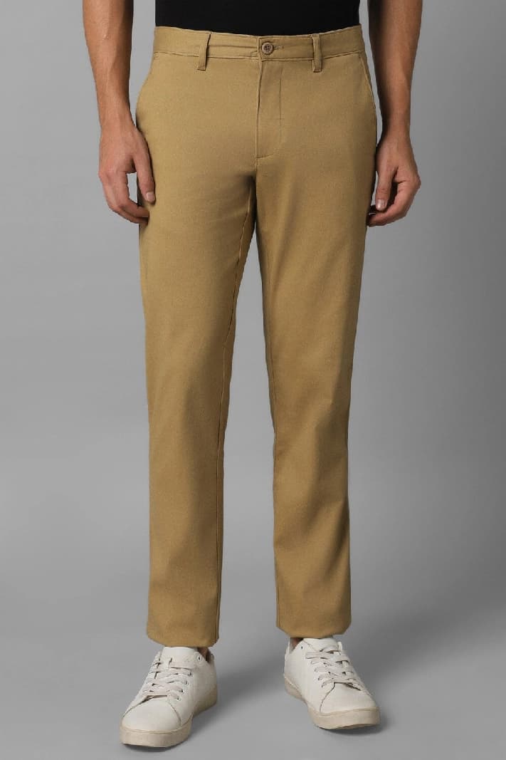 Men's Beige Casual Solid Slim Fit Trouser