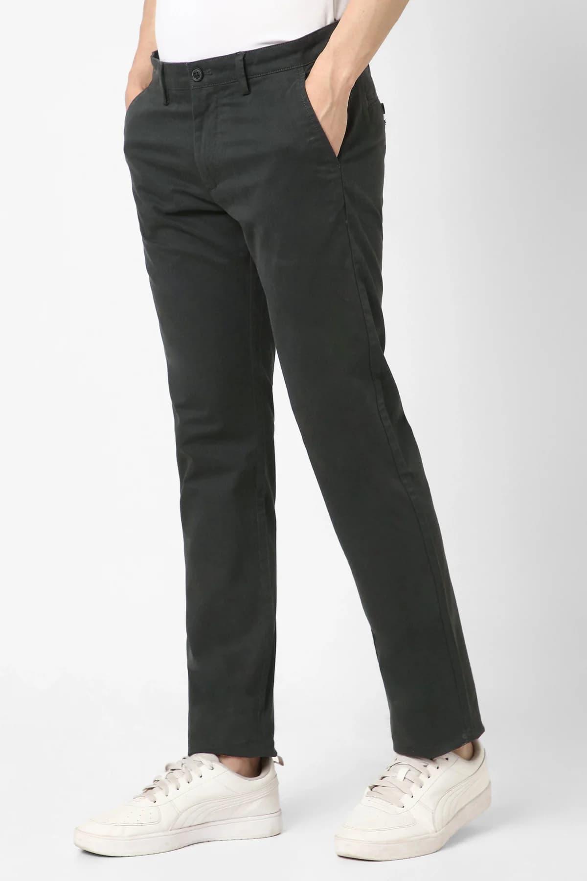 Men's Black Casual Solid Straight Fit Trouser