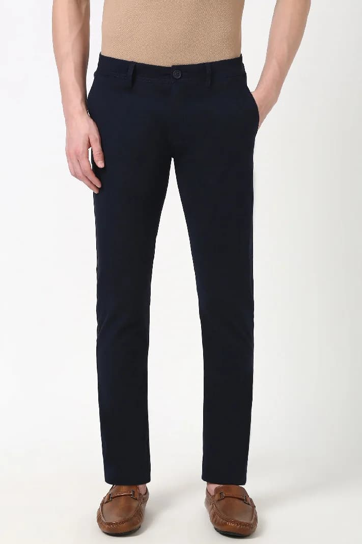 Men's Navy Casual Solid Skinny Fit Trouser