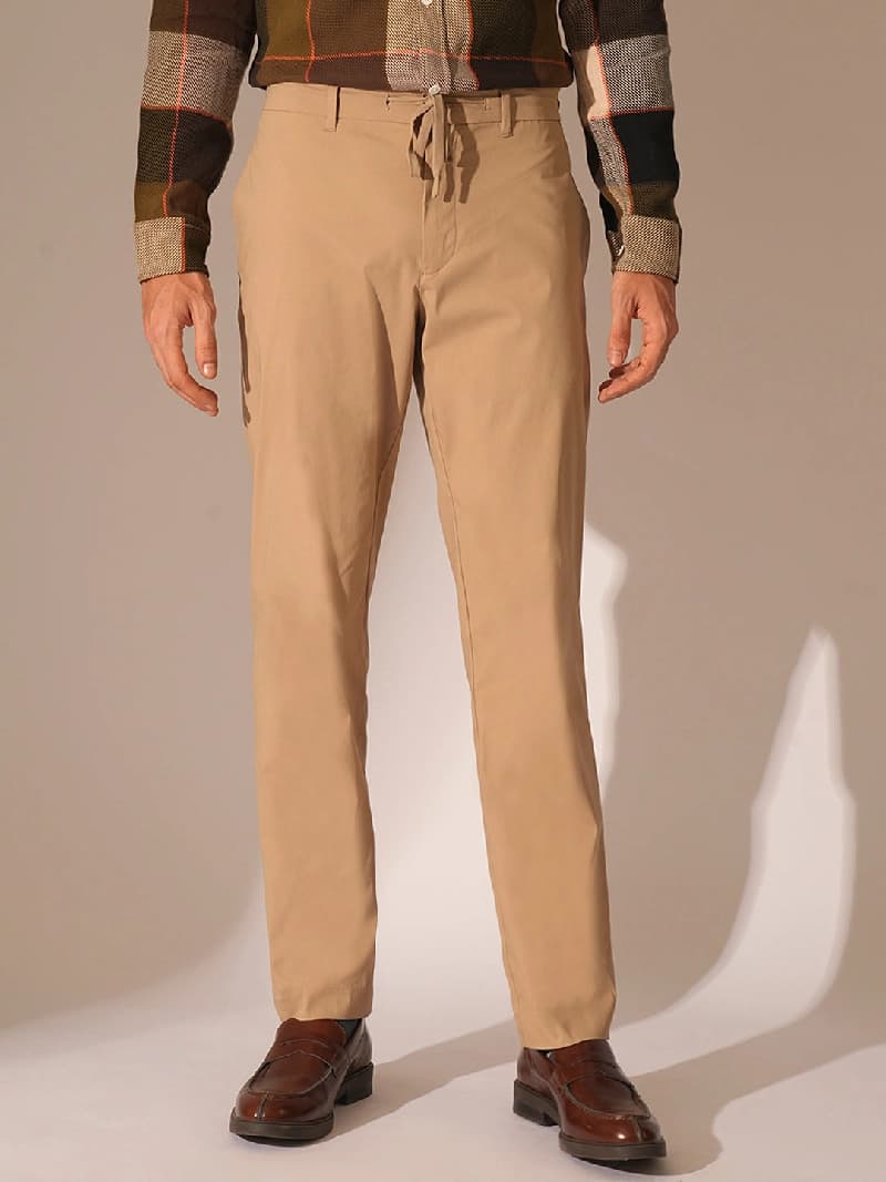 Men's Beige Casual Solid Straight Fit Trouser