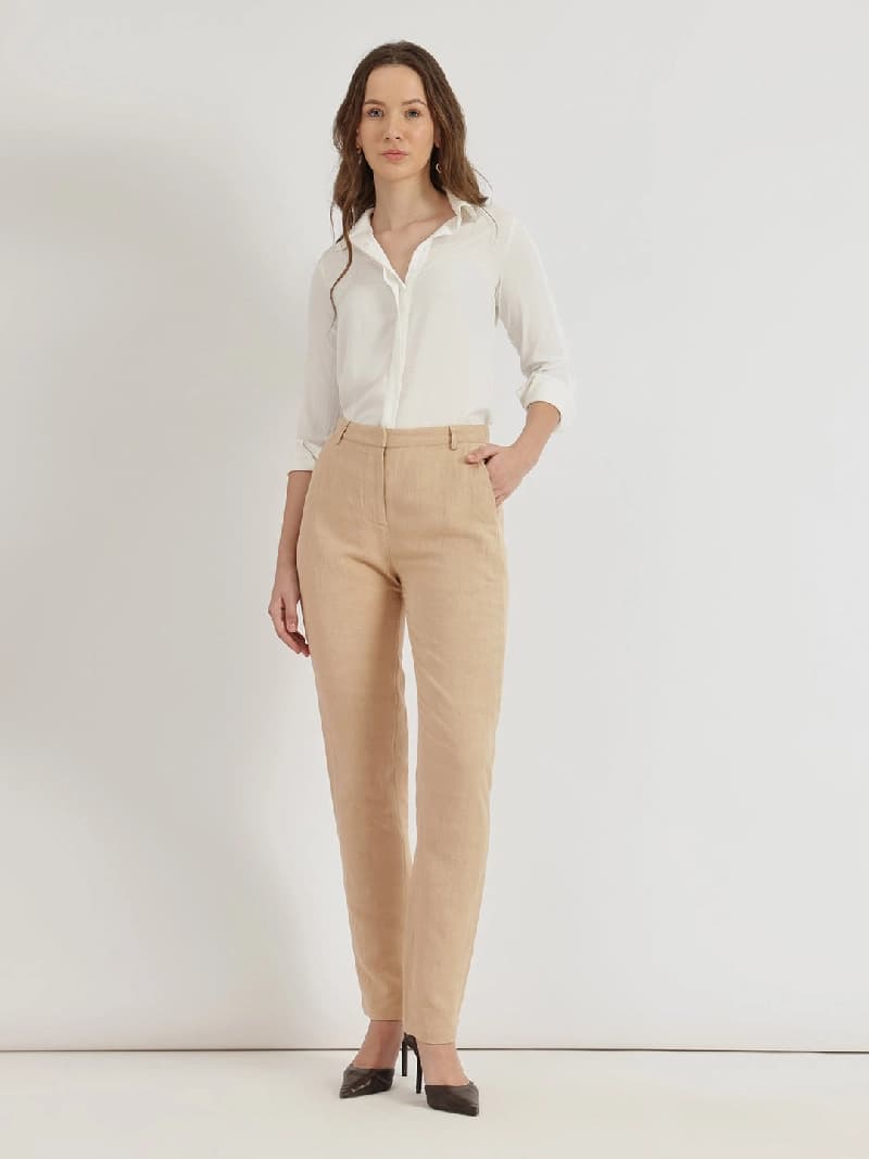 Women's Beige Formal Solid Skinny Fit Trouser