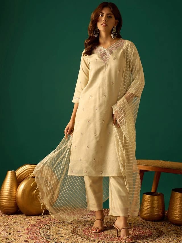 Women's Gold Zari-Embroidered Kurta Paired with Solid Trouser and Tonal Dupatta