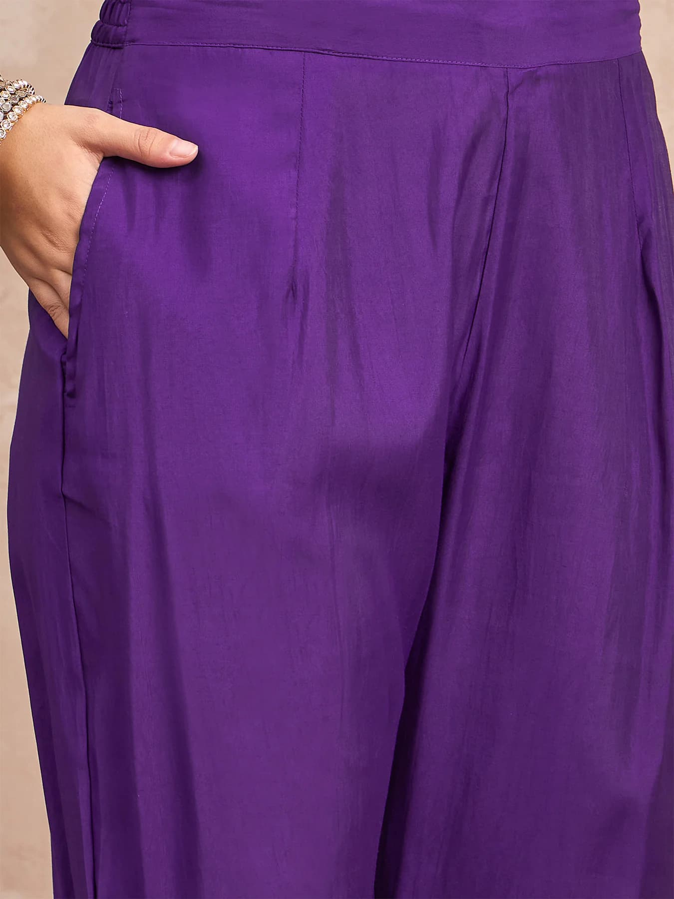 Women's Purple Kurta with Thread Embroidery Paired with Solid Trouser and Dupatta