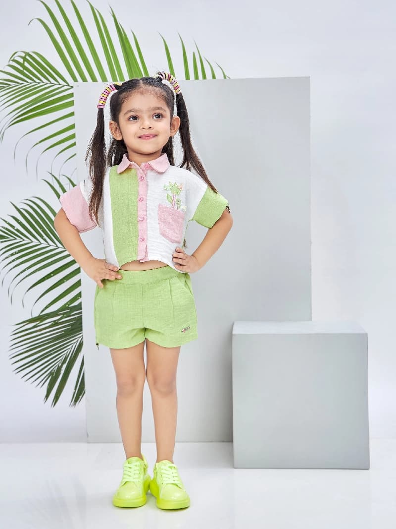 Girls Green Casual Half Sleeves Shorts With Top