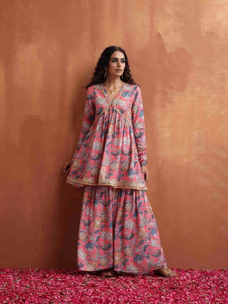 Women's Multicolor Festive Floral Kurta Set