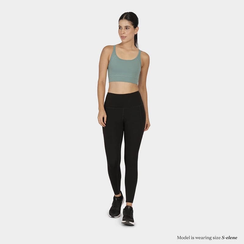 Women's Regular Black Solid Sports High Rise Pant