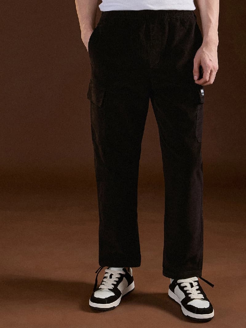 Men's Black Casual Solid Straight Fit Cargo