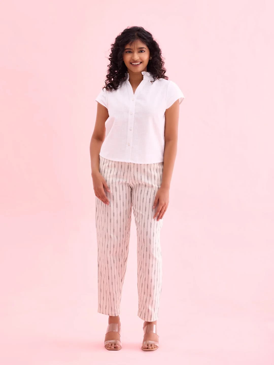 Women's White Casual Printed Tapered Fit Trouser