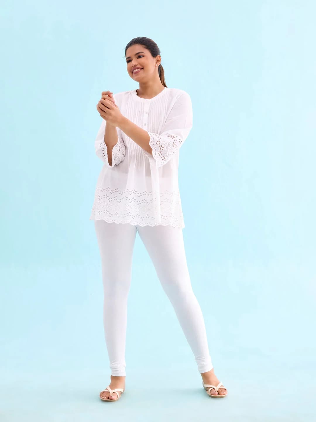 Women's White Festive Solid Slim Fit Legging