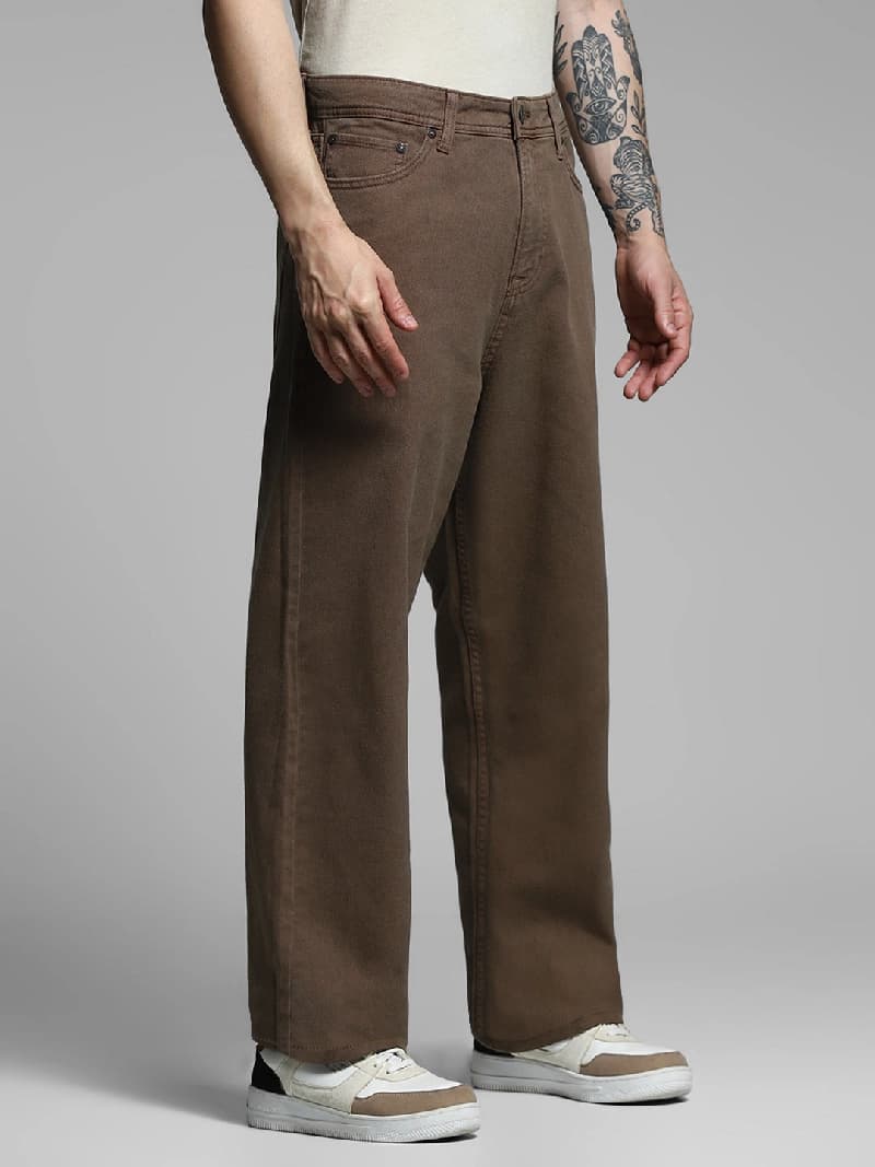 Men's Brown Casual Regular Fit Solid Chinos