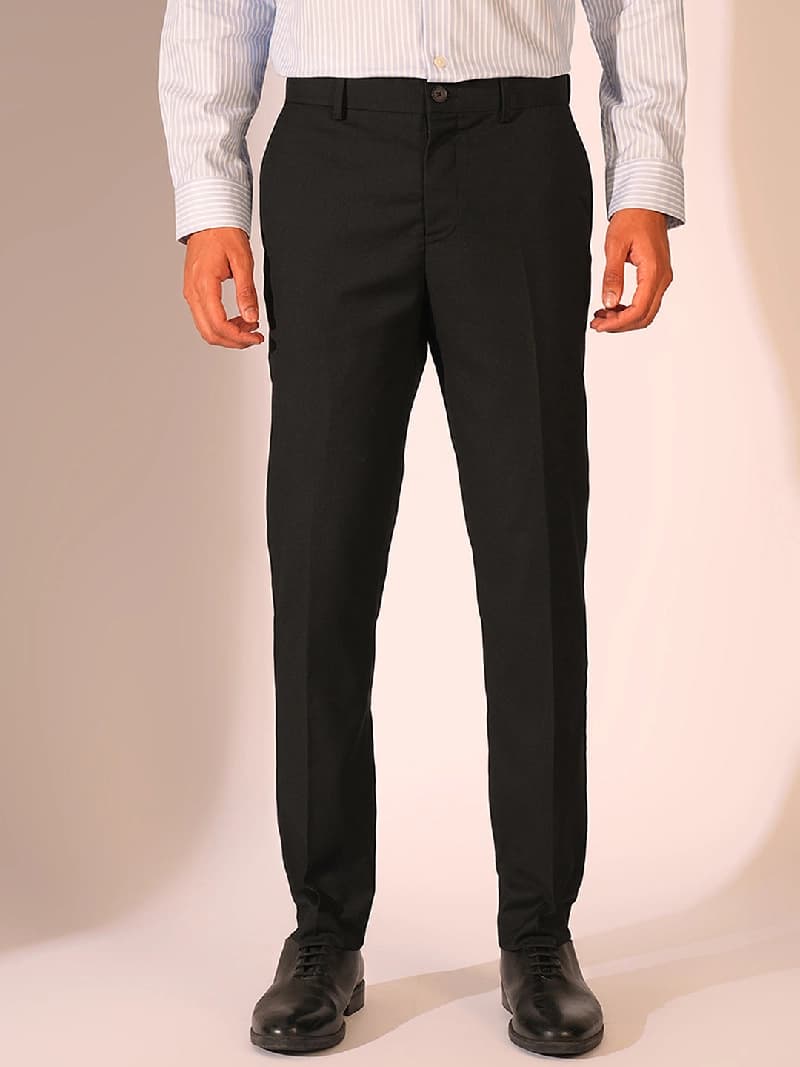 Men's Black Formal Slim Fit Solid Trousers