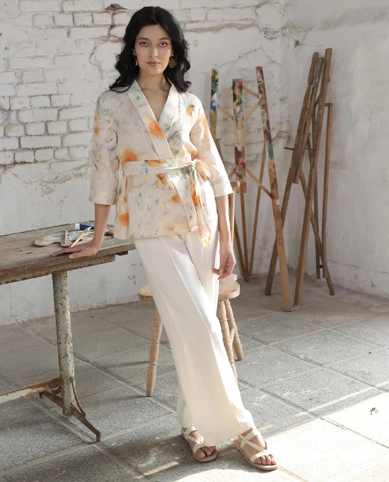 Women's White Casual Solid Wide Leg Trouser