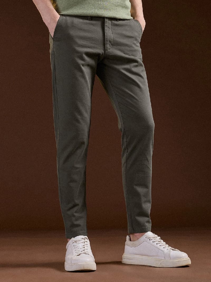 Men's Grey Casual Solid Slim Fit Trouser
