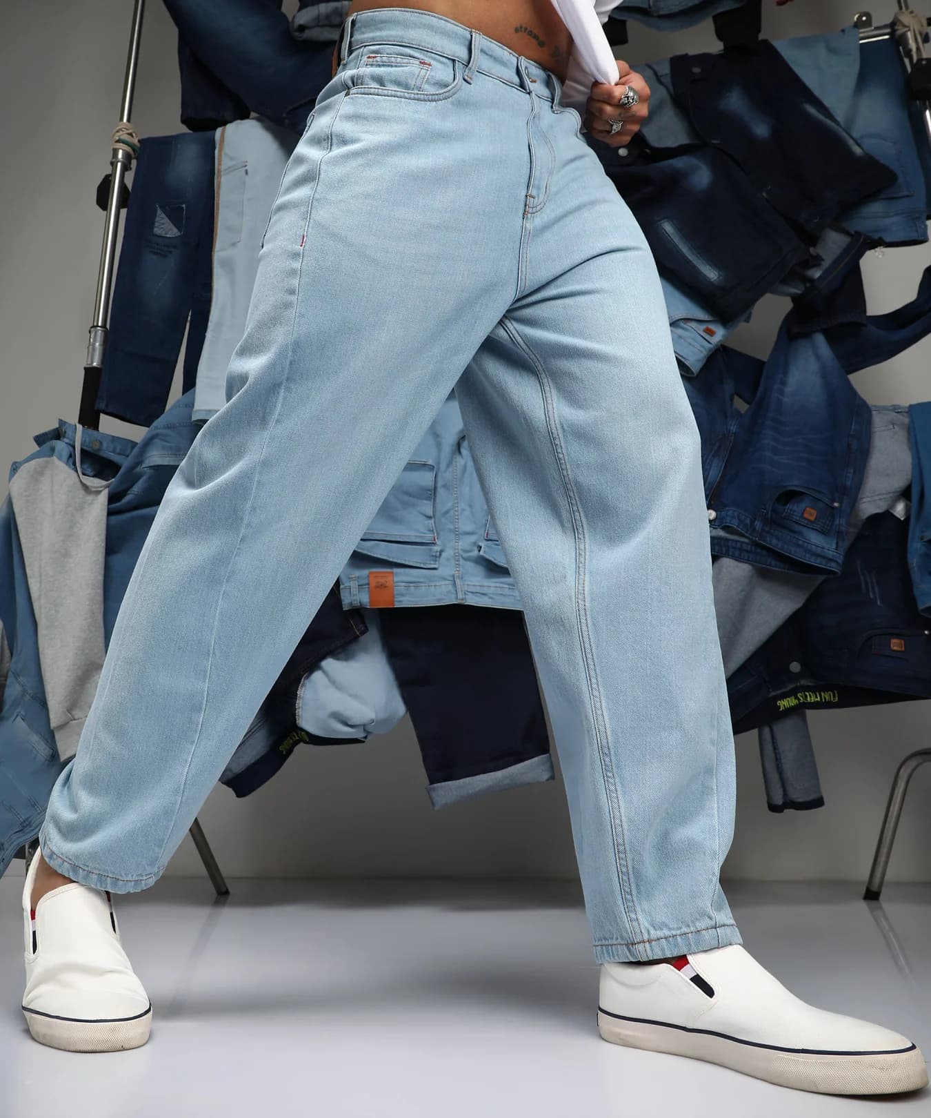 Men's Blue Casual Solid Jeans