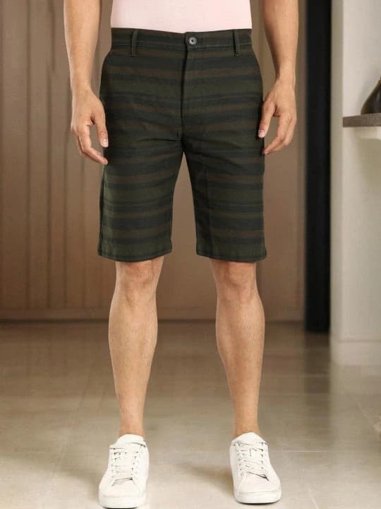 Men's Green Casual Striped Slim Fit Short