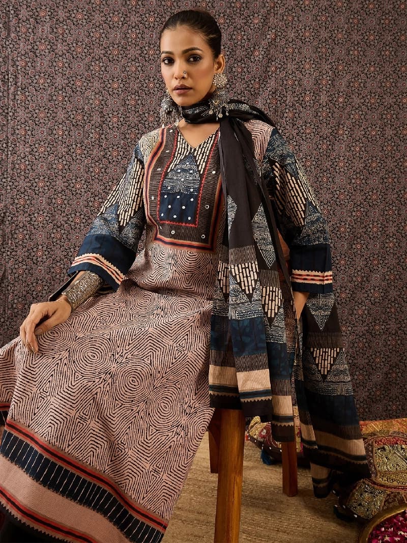 Women's Beige Festive Kurta Set